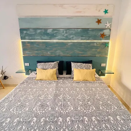 Seaview Port Royal, Cristianos, Heated Pool, Wifi Apartment Los Cristianos (Tenerife)
