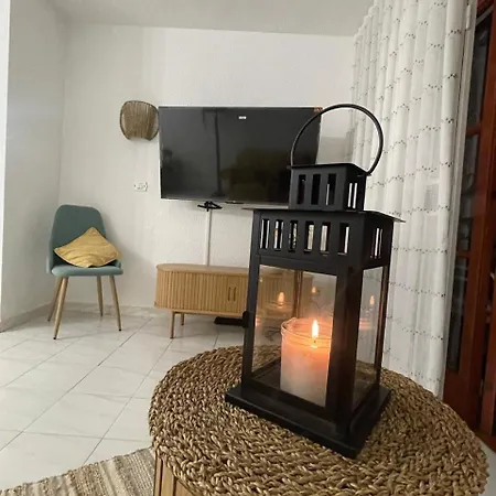 Seaview Port Royal, Cristianos, Heated Pool, Wifi Apartment