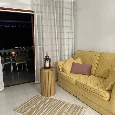 Apartment Seaview Port Royal, Cristianos, Heated Pool, Wifi *